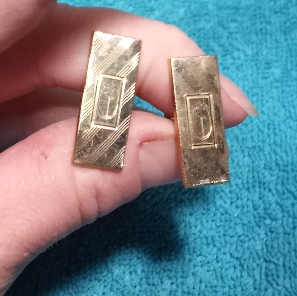Gold Rectangular Cufflinks Vintage - Picture 3 of 3